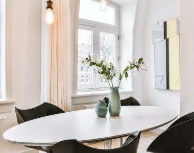 Ovaler Esstisch Esszimmertisch in weiß Abmaße mit Stühlen